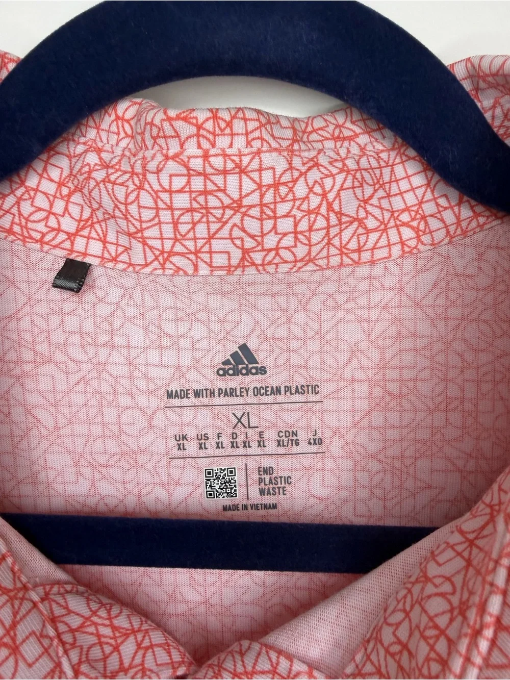 adidas Men’s Coral Pink Allover Print Polo geometric print performance size XL